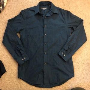 4/$20 Kenneth Cole Reaction Button Down